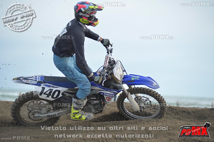 _ROB8417 (Copy).jpg